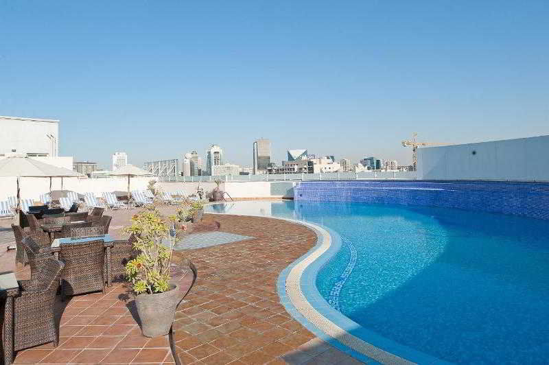 Holiday International Hotel Embassy District Dubai Einrichtungen foto